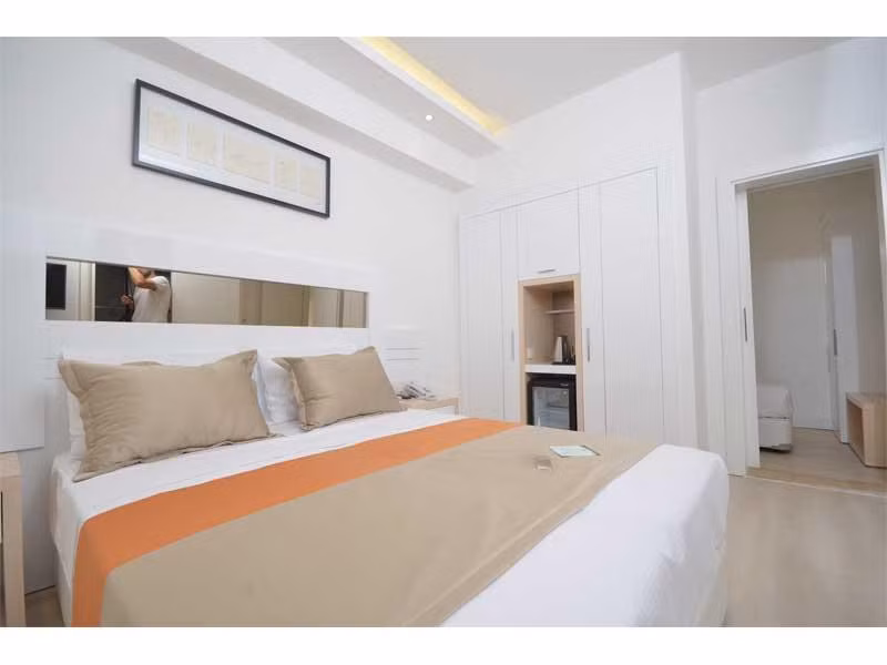 Docs Boutique Hotel — 8
