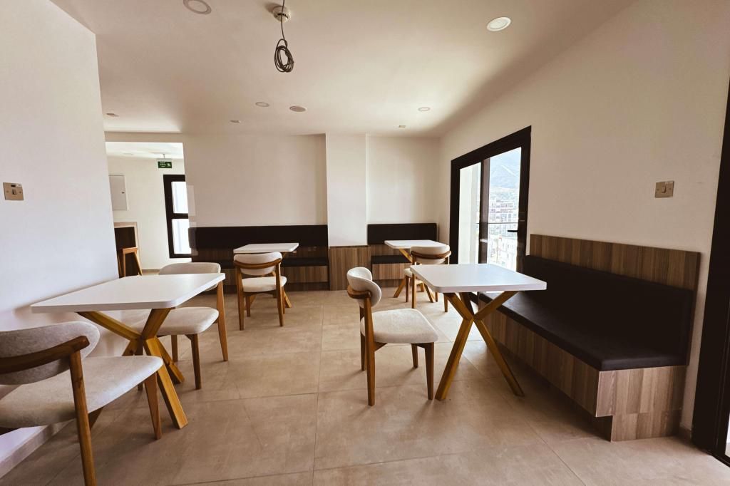 Dorana Art Hotel — 9