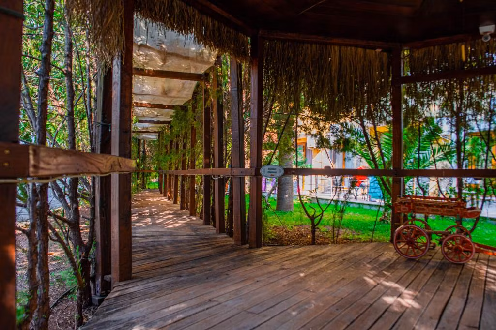 Dores Residence — 5