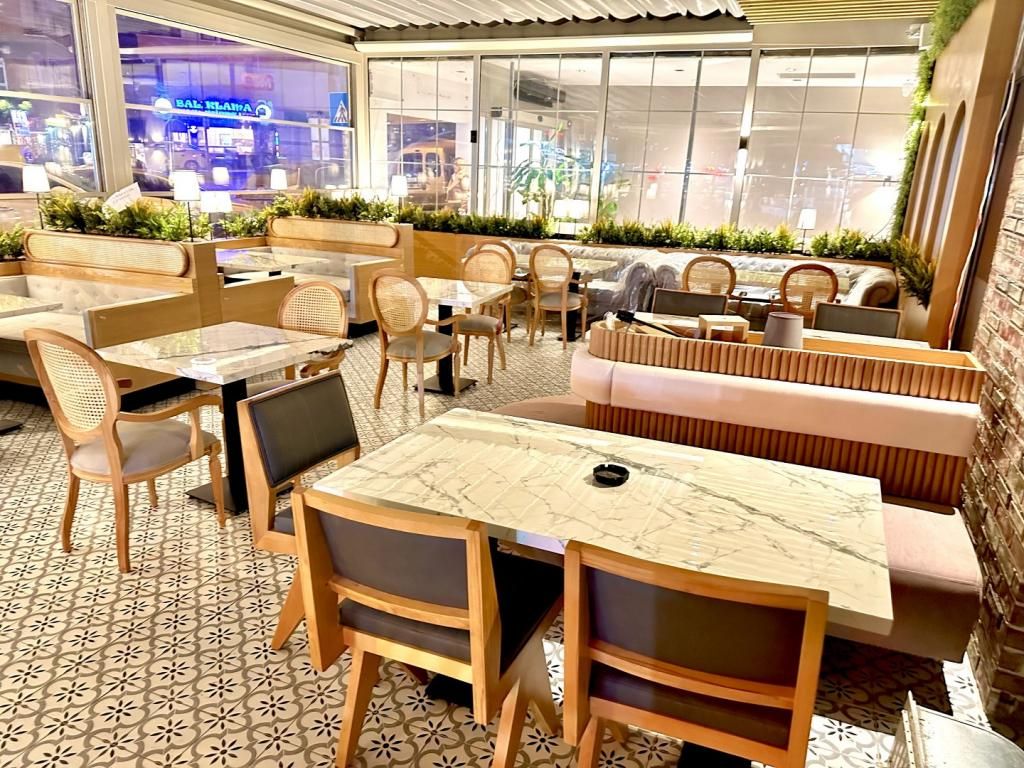 Double Bond Hotel — 8