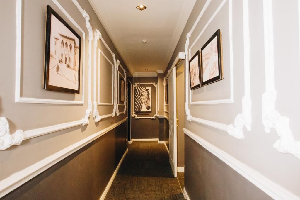 Double Bond Hotel — 2