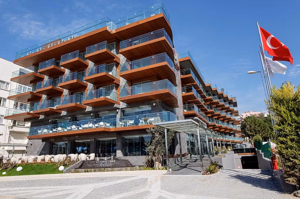 Doubletree by Hilton Kuşadası — 3
