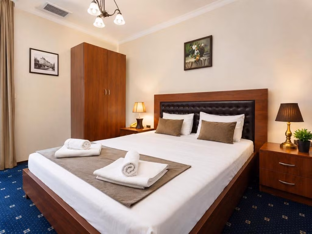 Du Port Hotel — 8