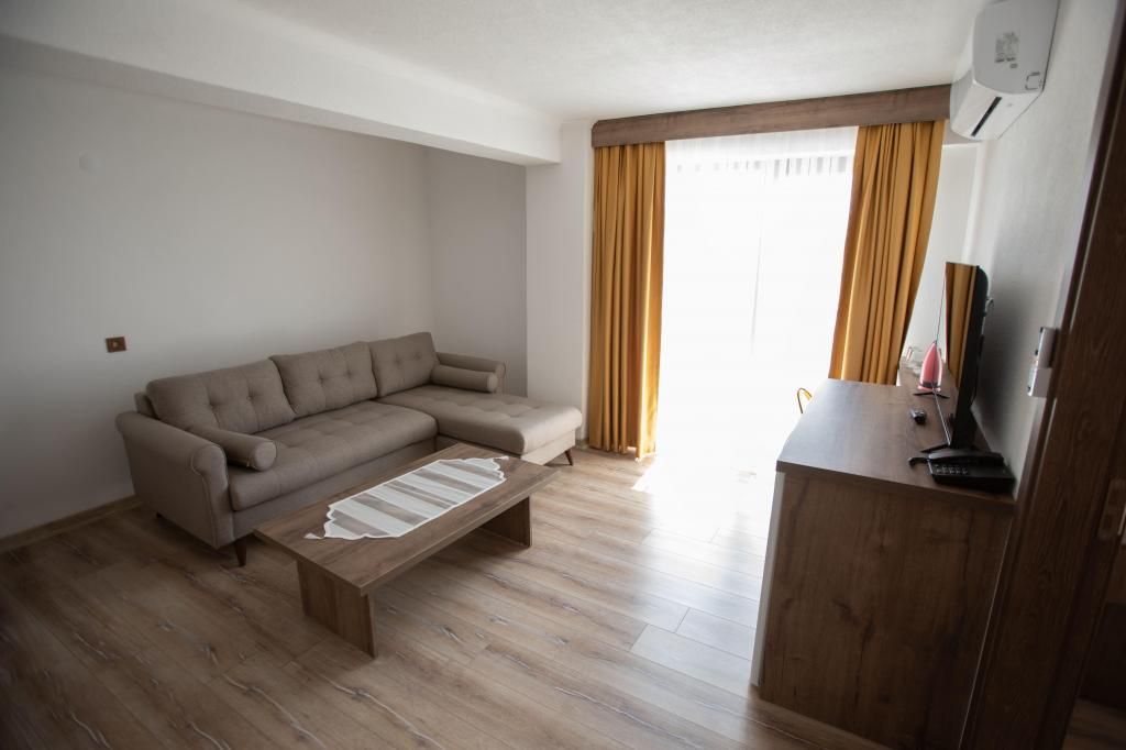 E87 Highway Otel — 3