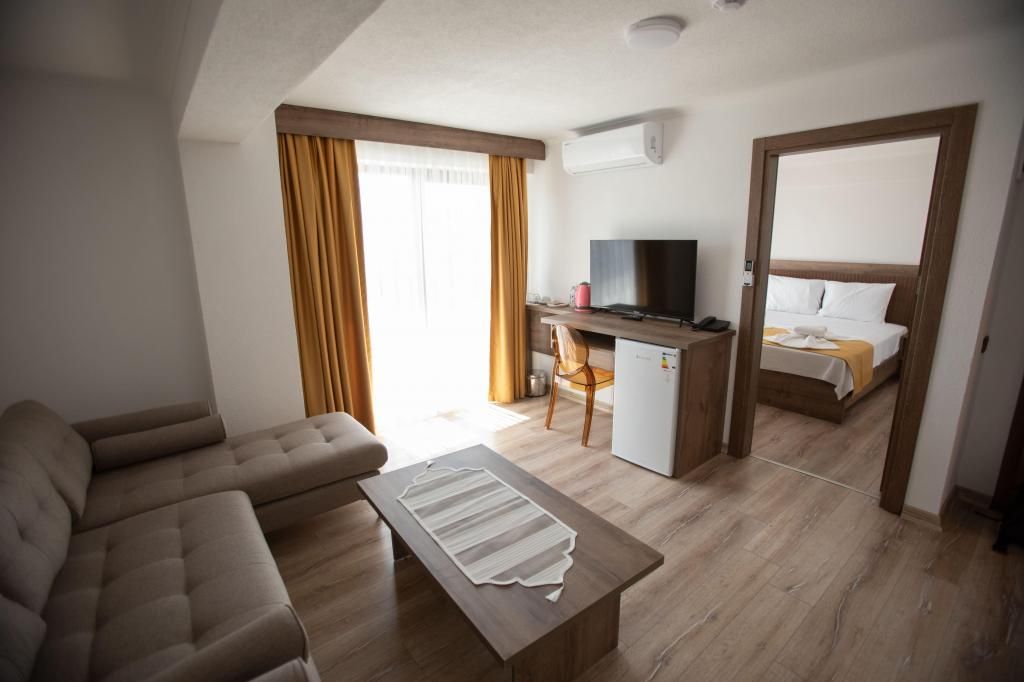 E87 Highway Otel — 4
