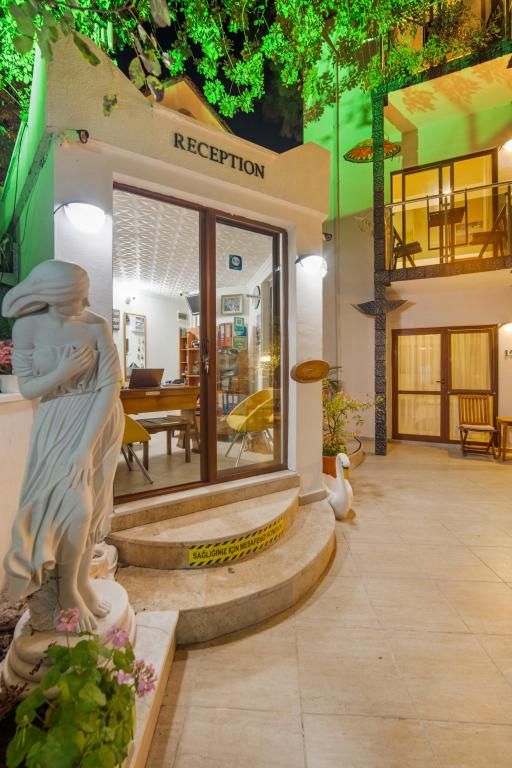 Eden Pyara Hotel — 6