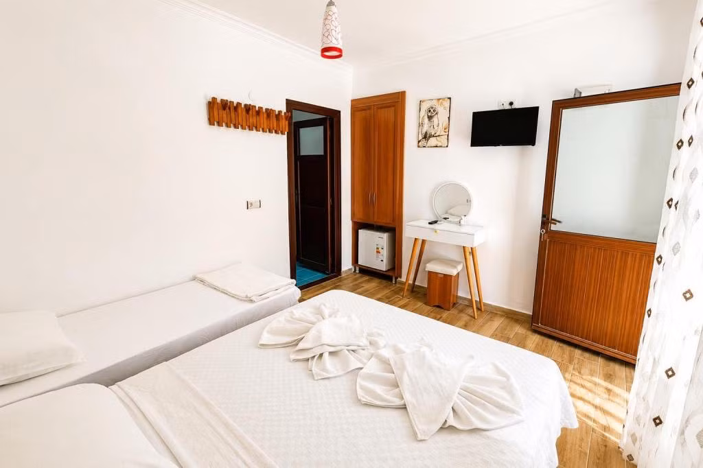 Ekin Pansiyon — 4