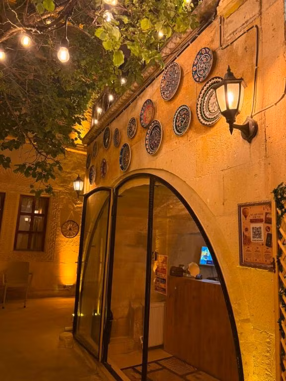 Ekoton Cave Hotel — 3
