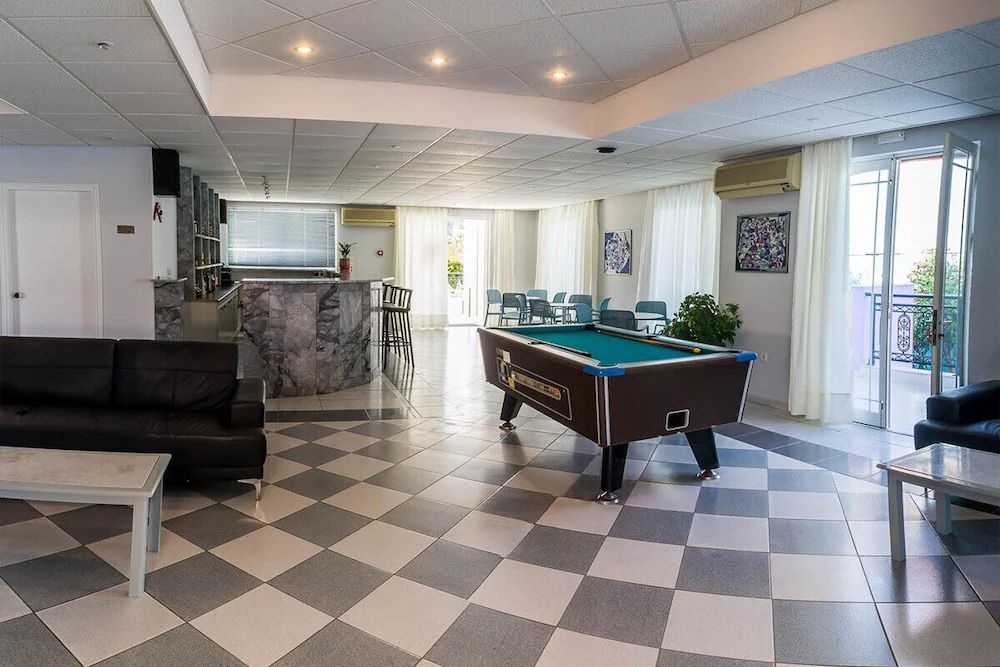 Eleana Hotel — 4