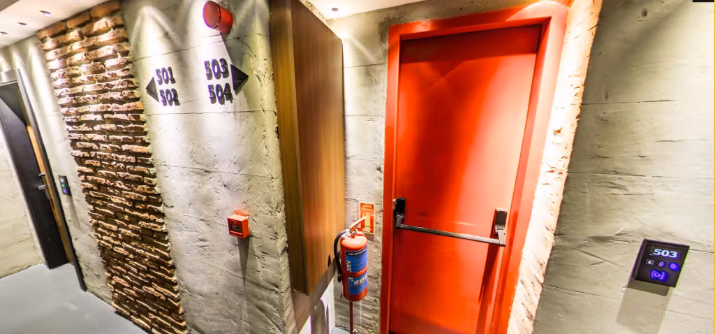Elibol Hotel — 2