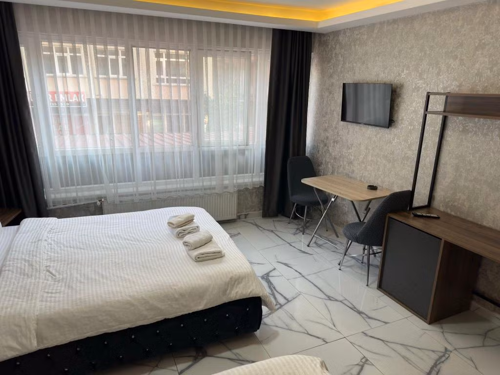 Elit Öztürk Otel — 10