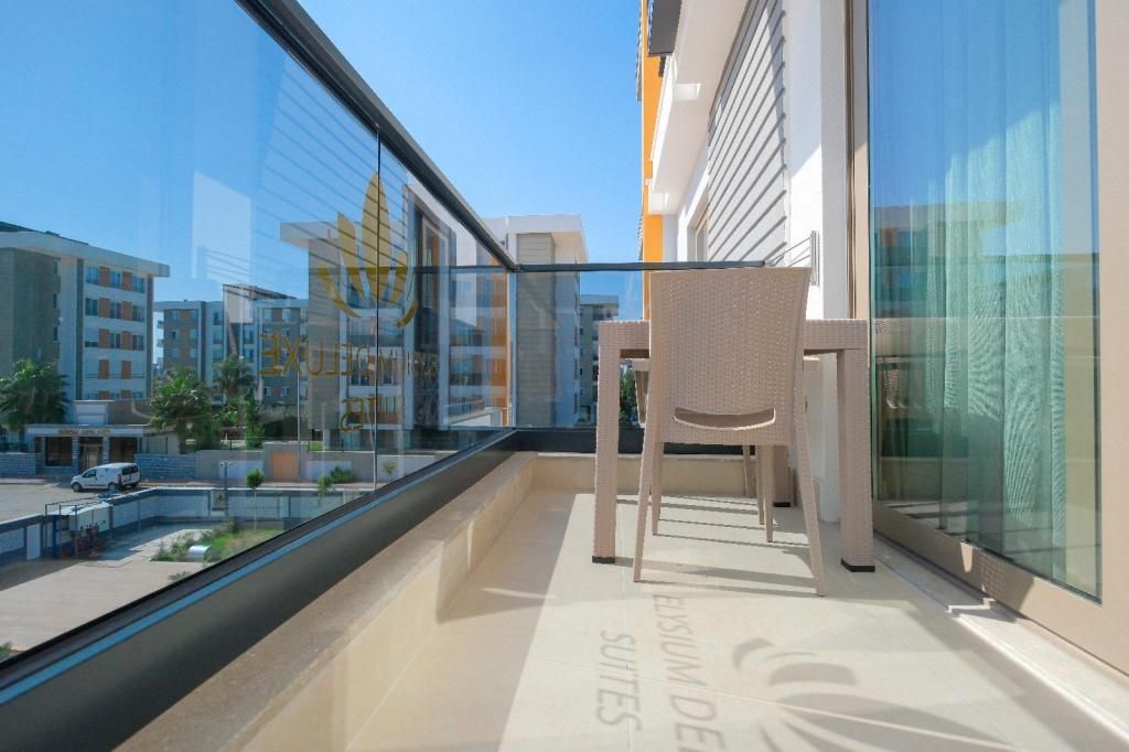 Elysium Deluxe Suites  — 4