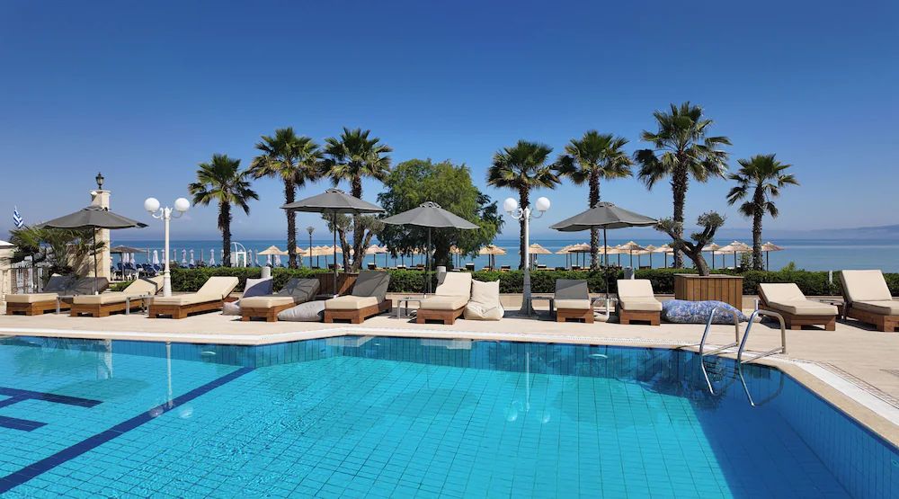 Eona Beach Resort by Greek Pride — 7