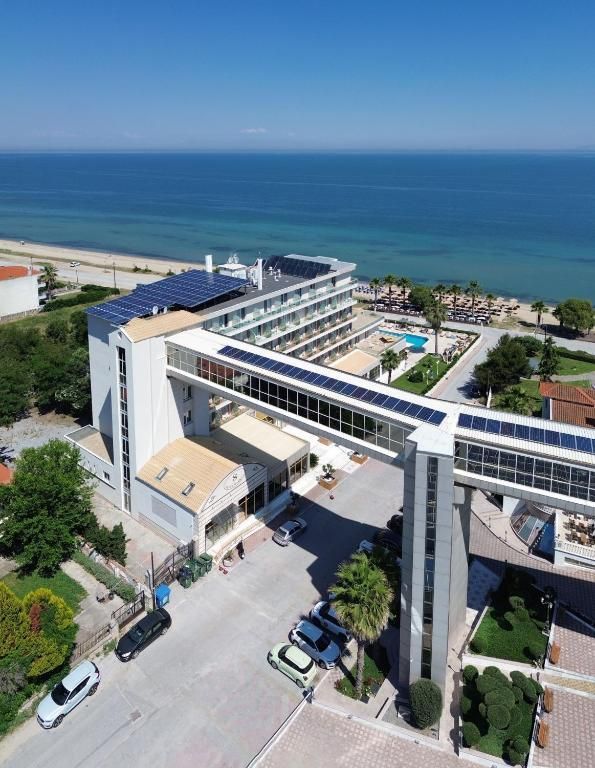Eona Beach Resort by Greek Pride — 6