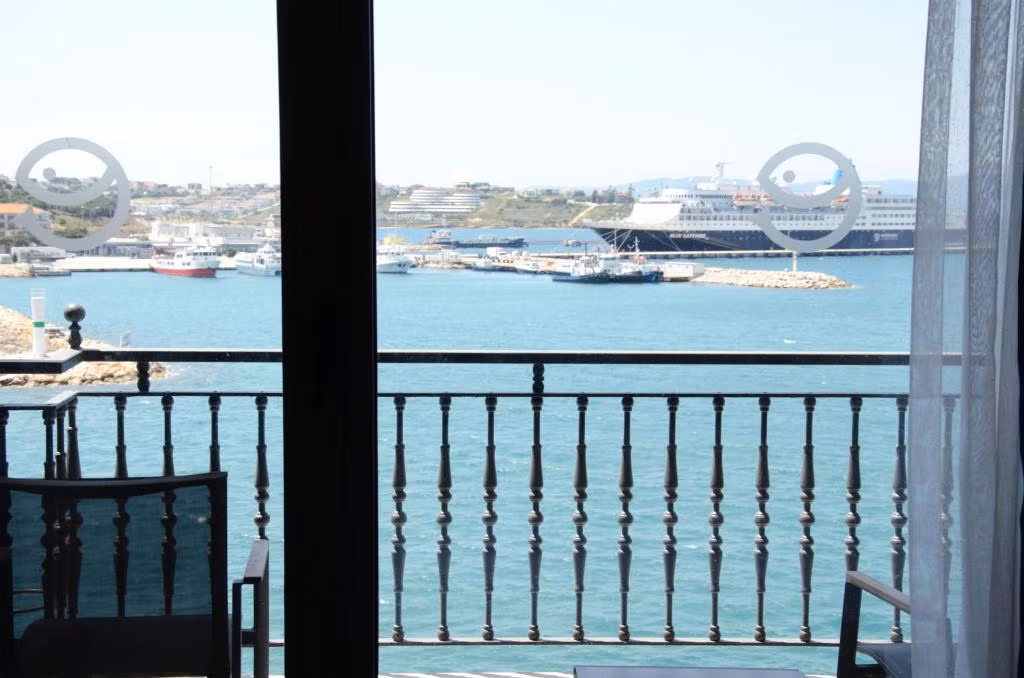 Ertan Otel Çeşme — 9