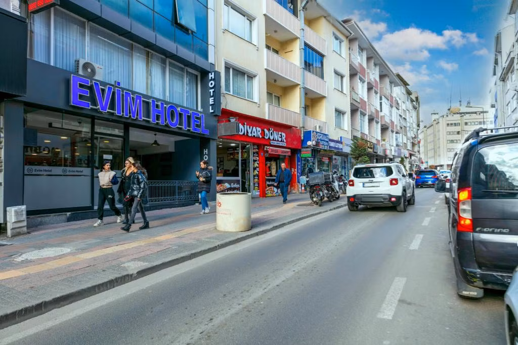 Evim Hotel — 3