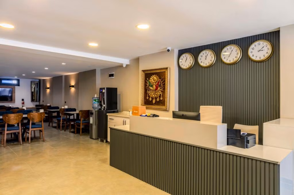 Evim Hotel — 5