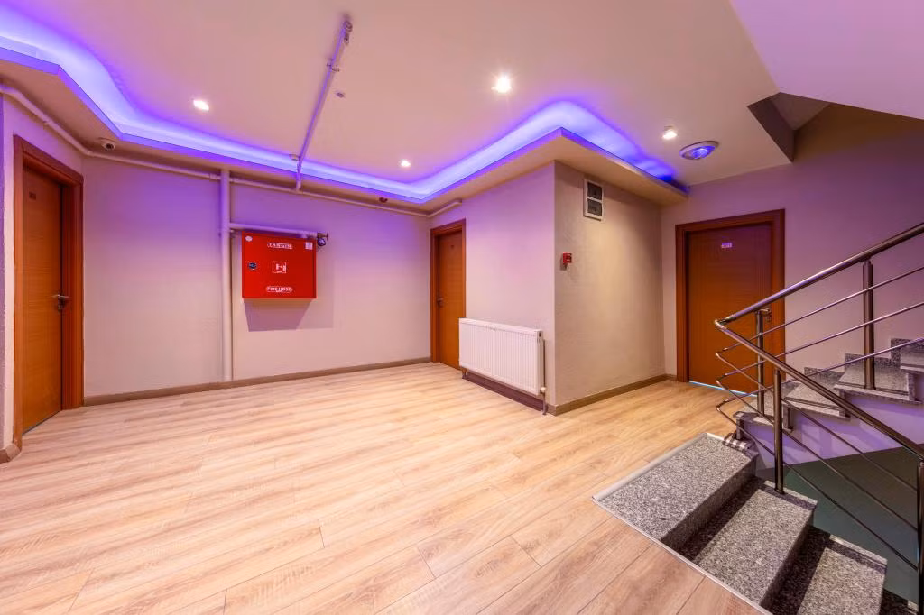 Evim Hotel — 7