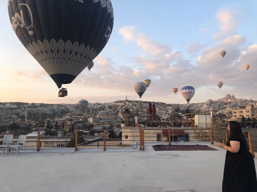 Falcon Cave Suites — 2