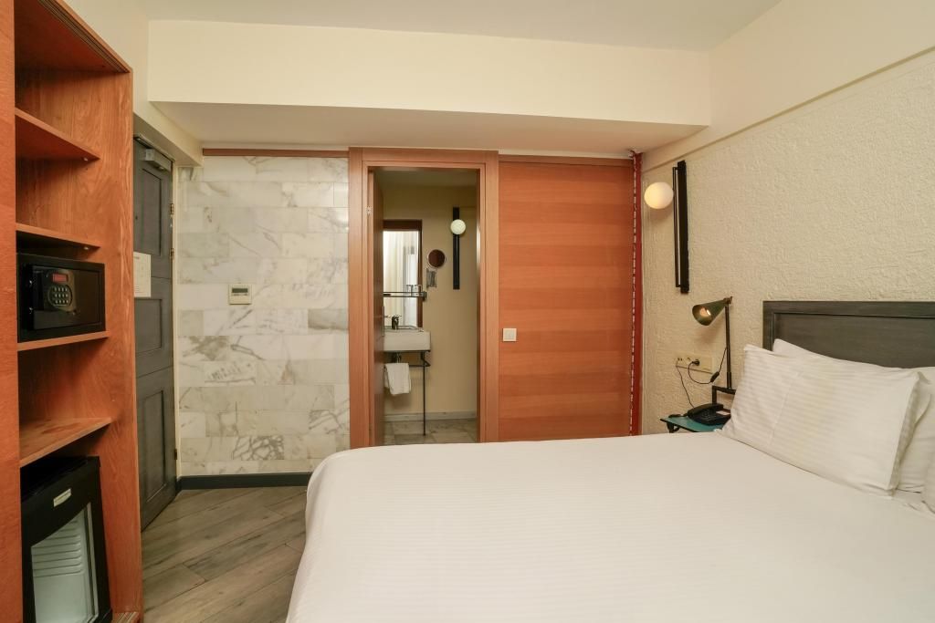 Faros Hotel Taksim — 9