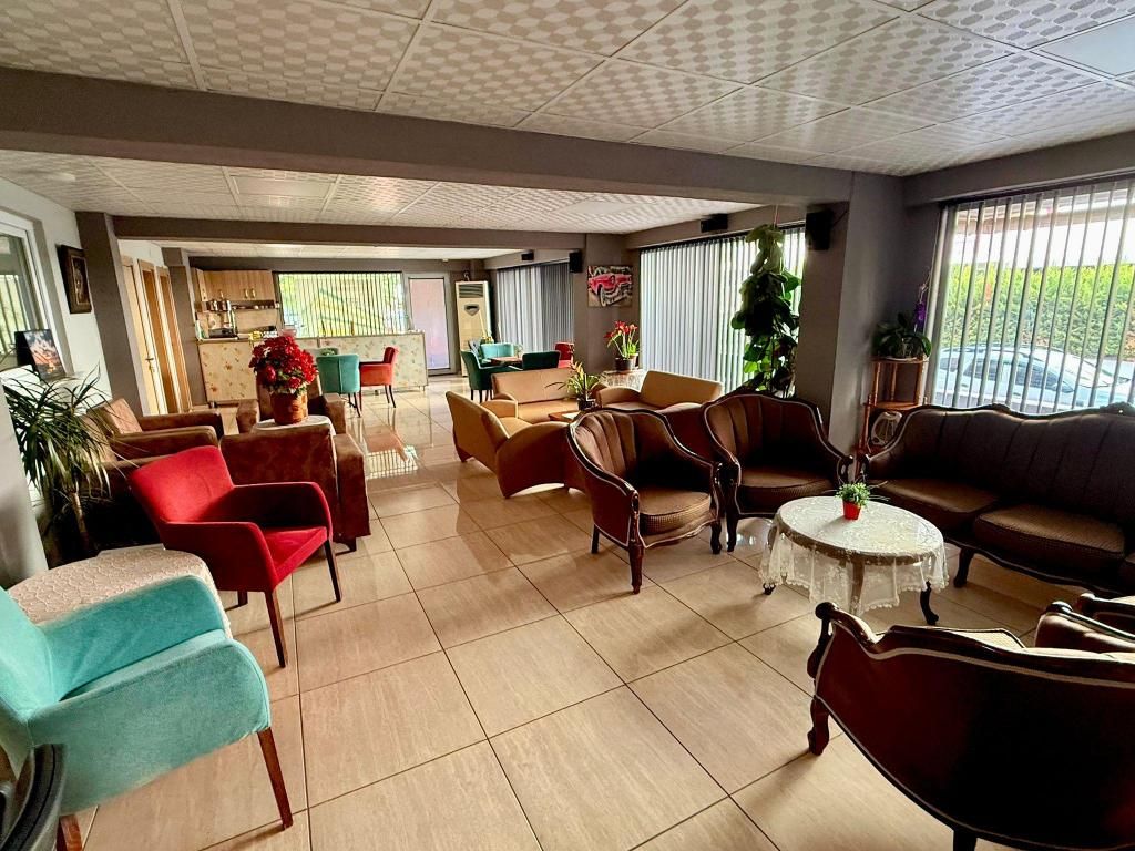 Figen Suite HoteL 2 — 3