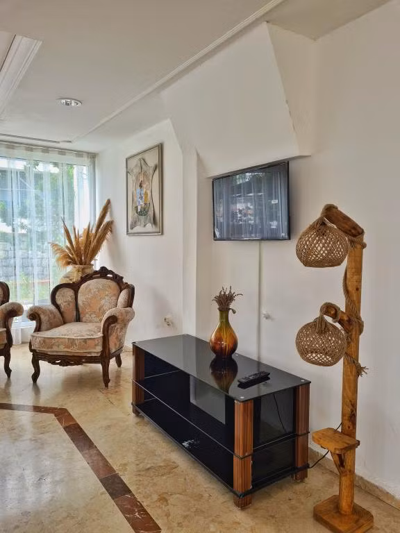 Fora Apart Otel Çeşme — 2