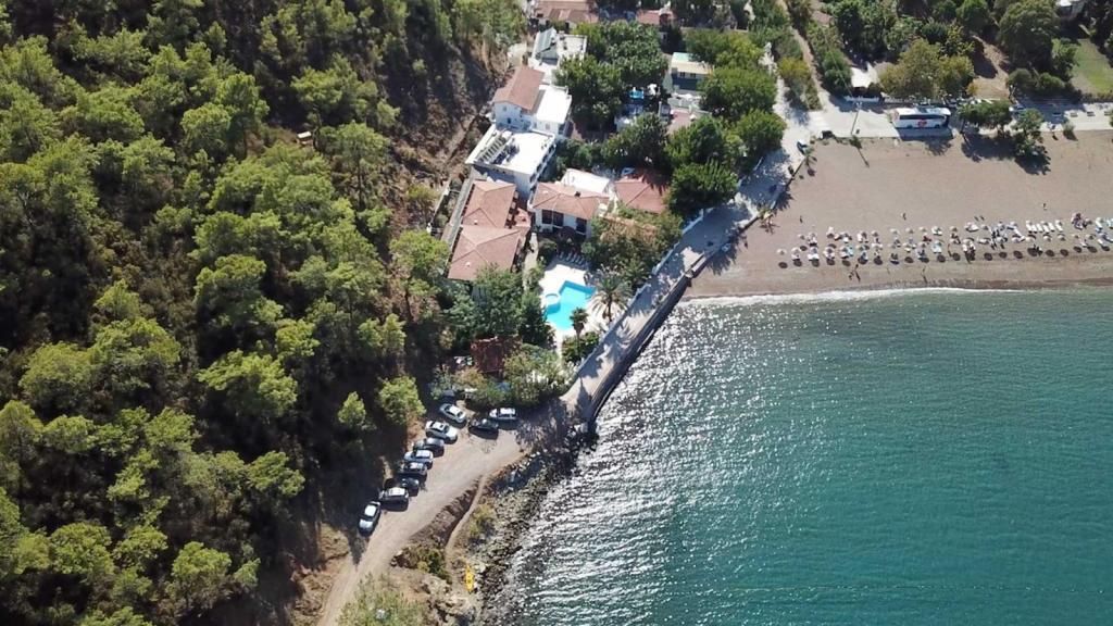 Ford Hotel Adrasan — 3