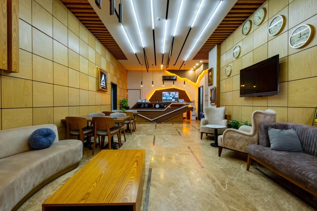Frt Airport Hotel — 6