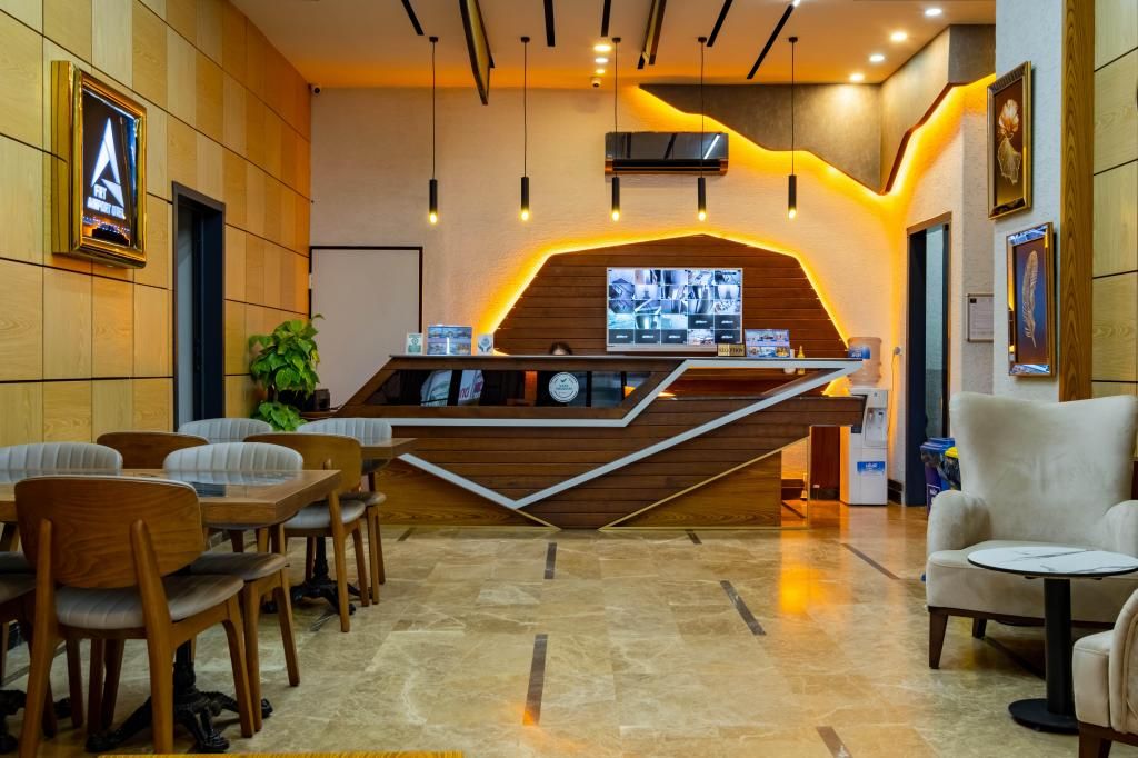 Frt Airport Hotel — 7