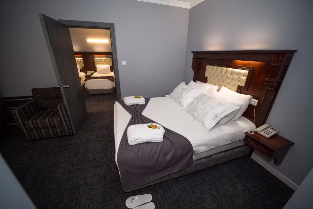 Funda Otel — 8