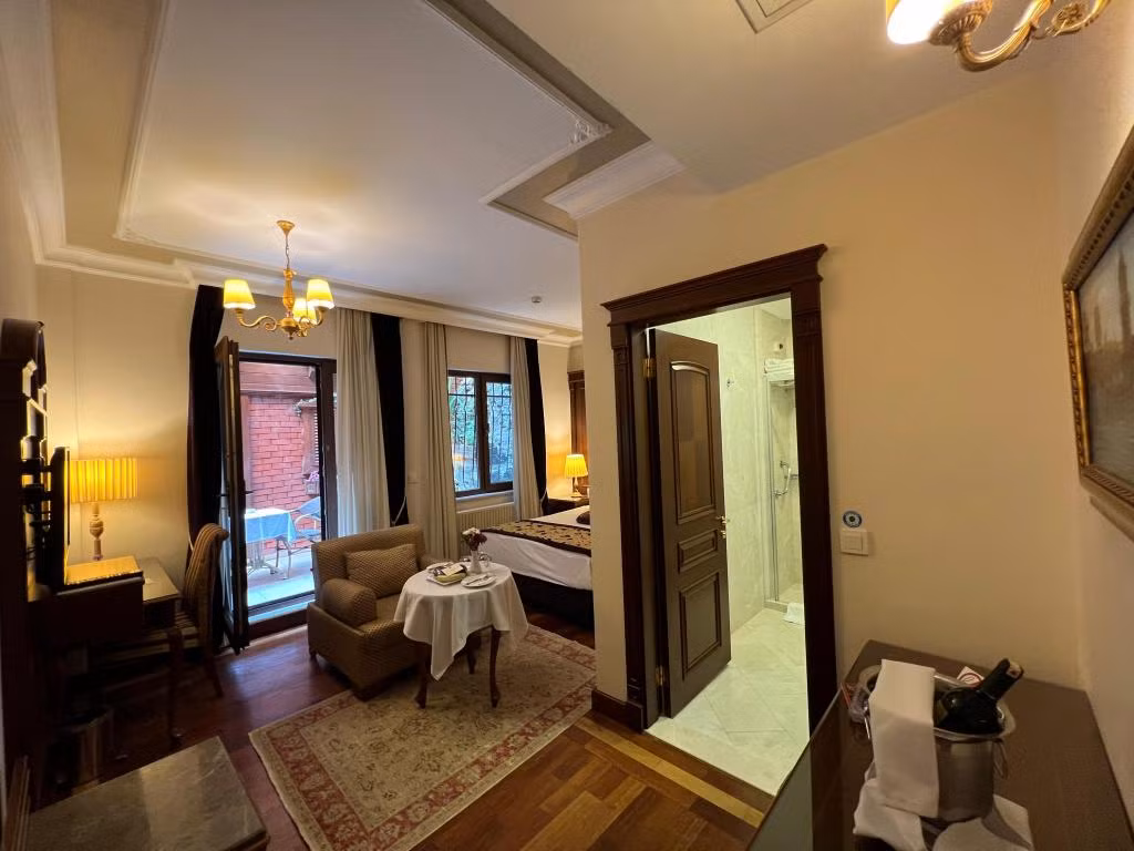 GLK PREMİER Regency SuitesSpa — 6