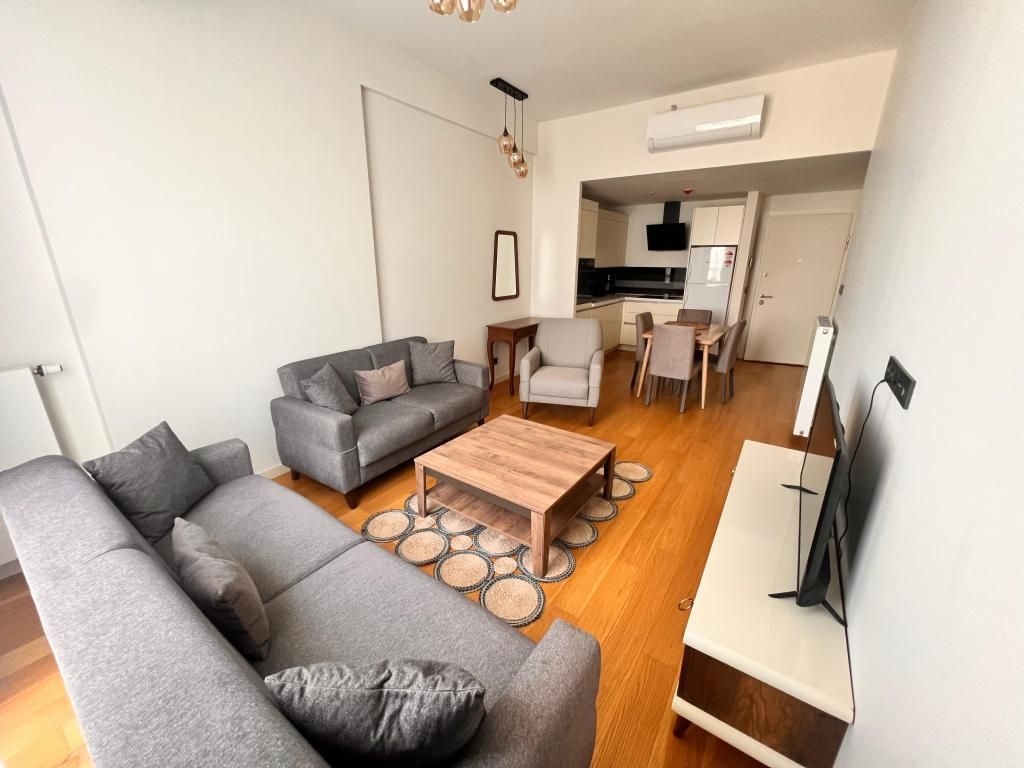 G Tower Residence Luxury Apartment — 4