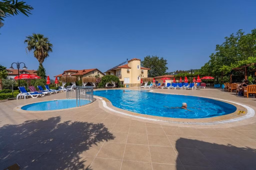 Gökçen Hotel & Apartments — 6