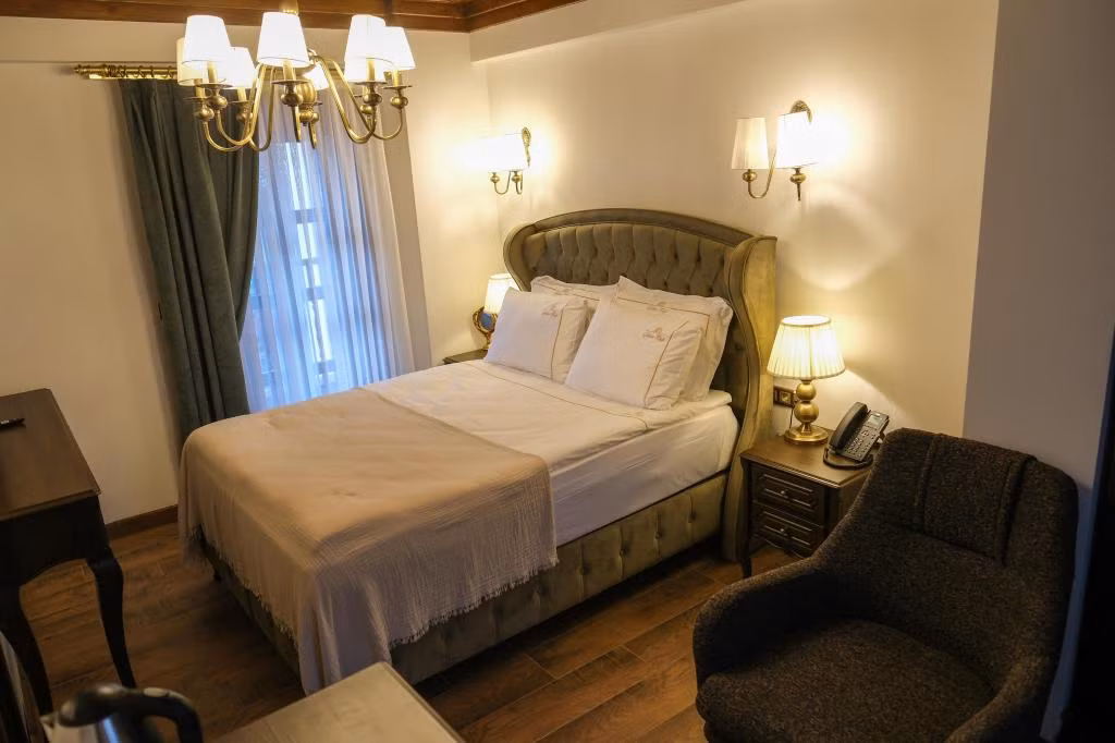 Gülce Köşk Otel & Restaurant — 8