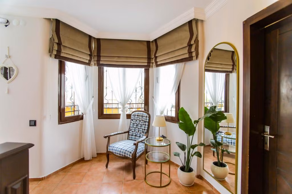 Gül Hanım Konağı Bornova Yakaköy — 9