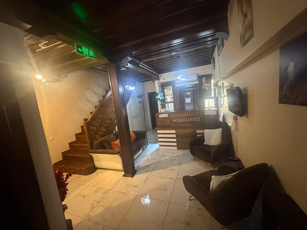 Güner Hotel  — 3