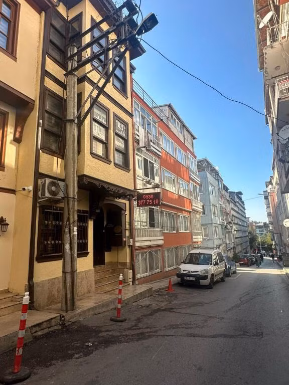 Güner Hotel  — 2