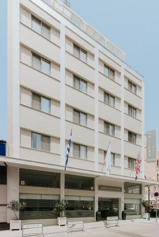 Gallery Central Piraeus Port — 9