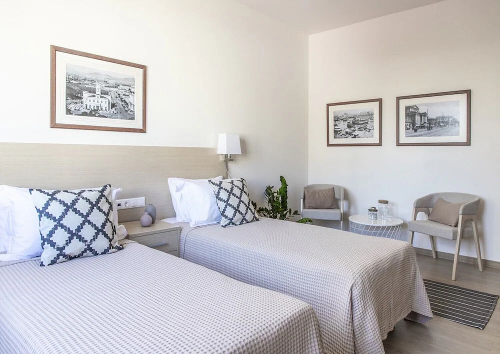 Gallery Suites & Residences, Piraeus — 8