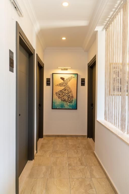 Galley Hotel — 4