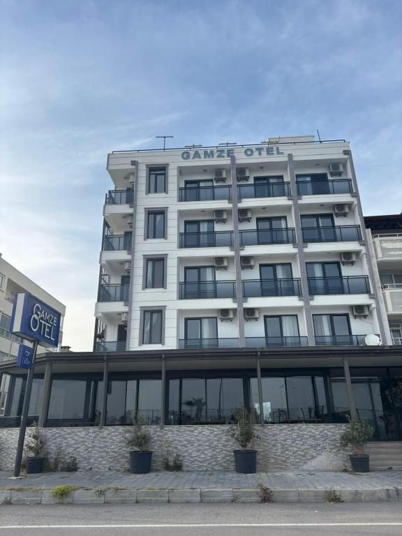 Gamze Otel — 2