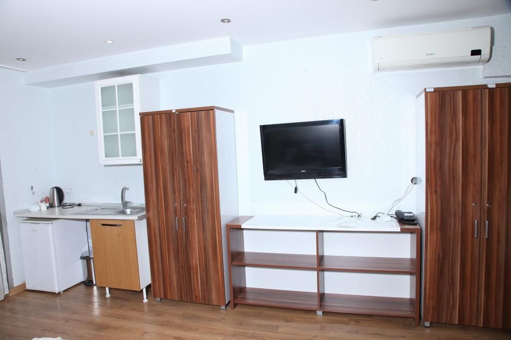 Garden Hill Hotel — 4
