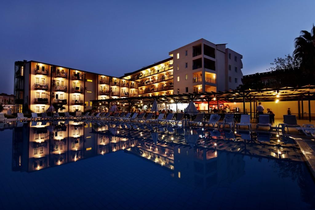 Garden Park Beldibi Hotel — 2