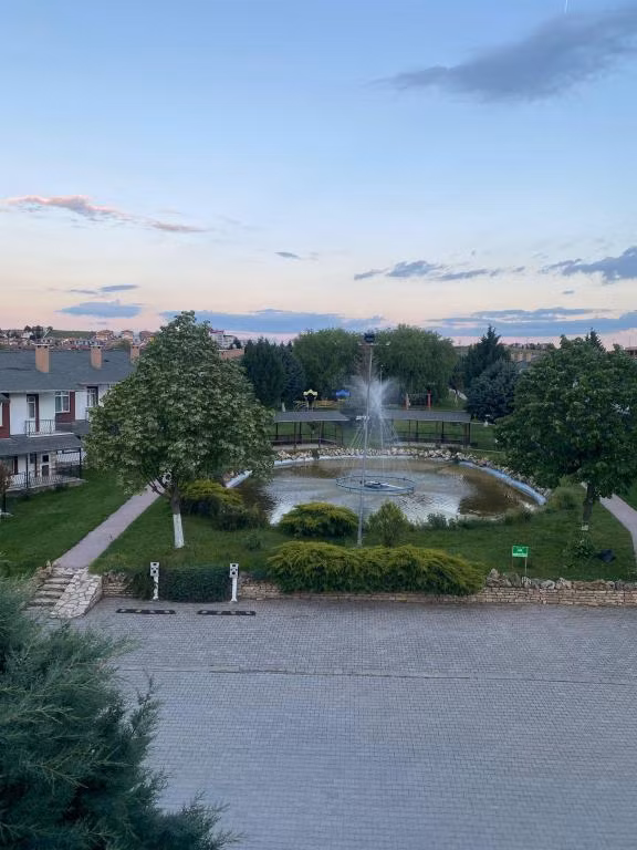 Gazlıgöl Aydın Palace Termal Tatil Köyü — 2