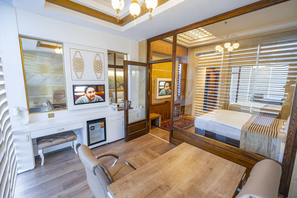 Gherdan Gold Hotel — 9