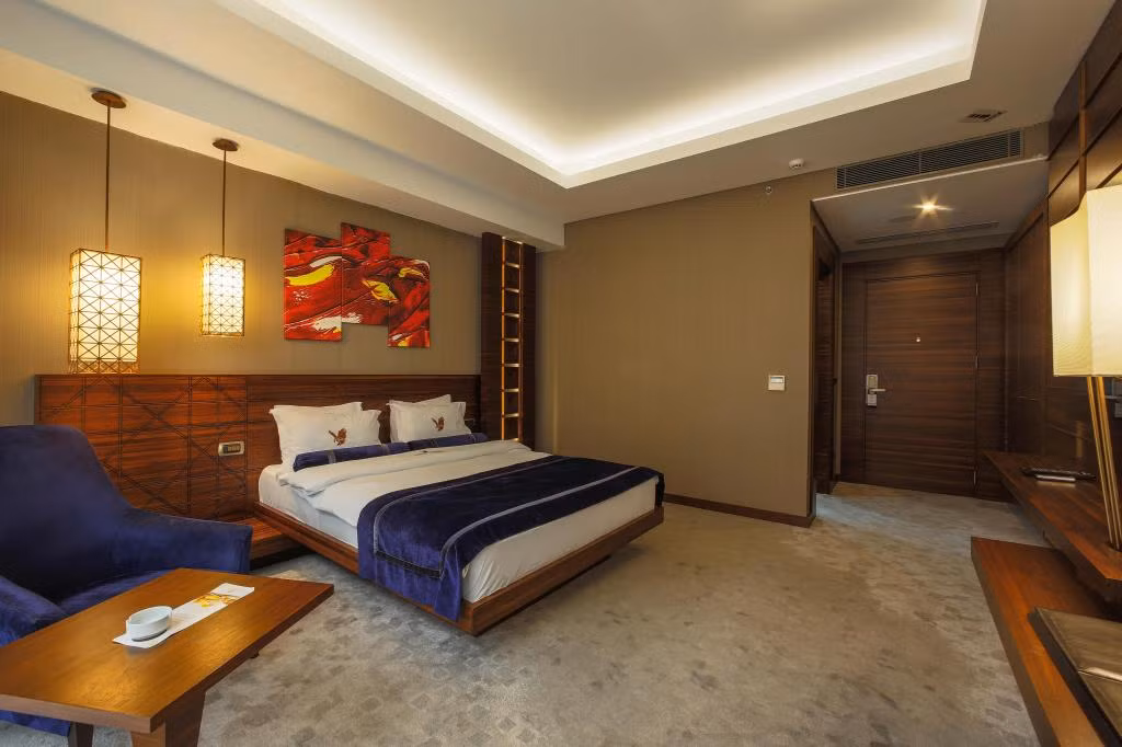 Gold Majesty Hotel — 5