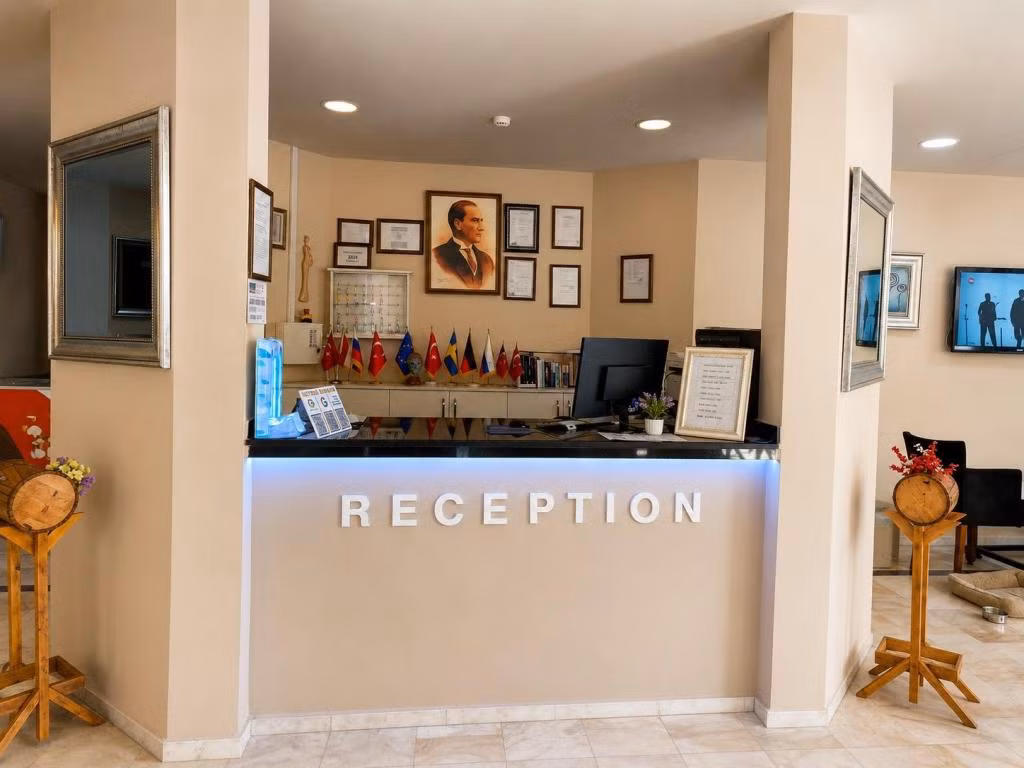 Gold Twins Boutique Hotel — 6