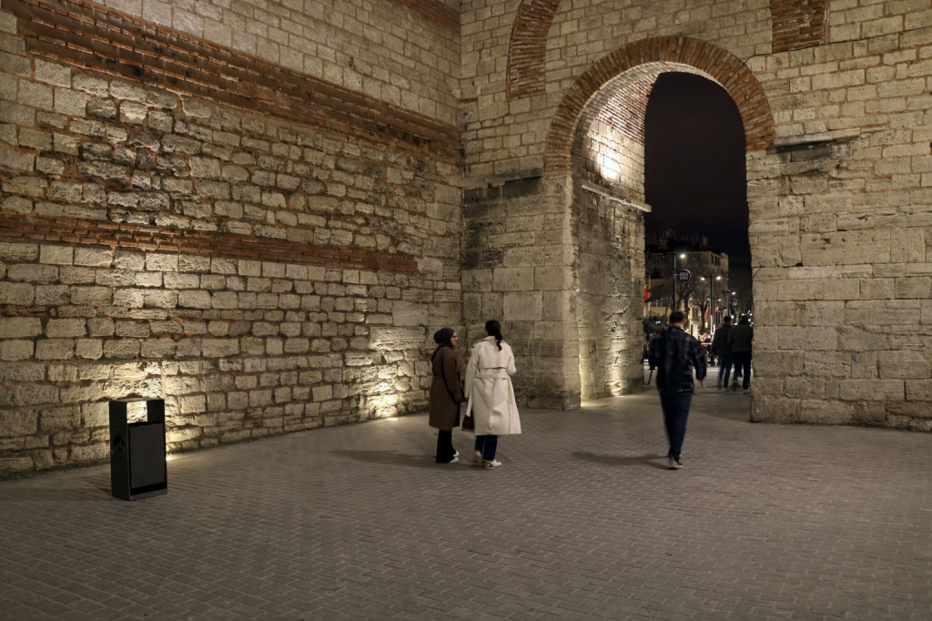 Golden Gate Hotel Topkapı — 2