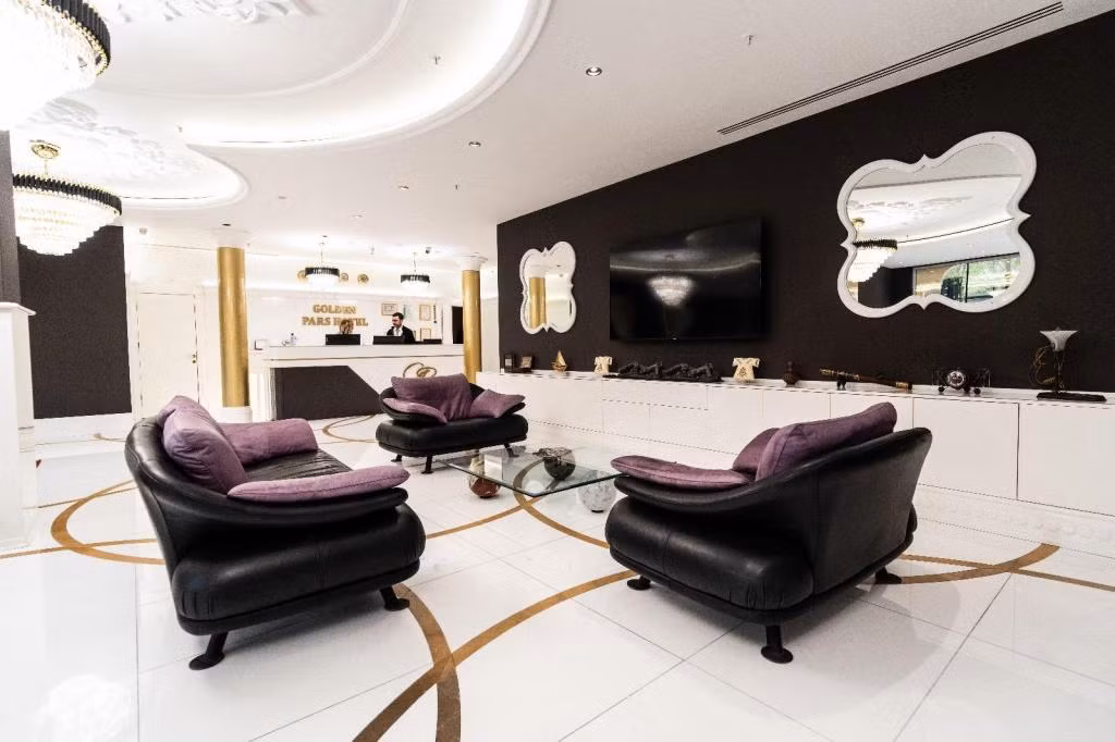 Golden Pars Hotel — 5