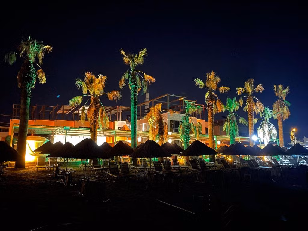 Grand Cennet Beach Hotel — 3